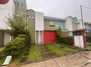 Casa en condominio de 3 habitaciones, Toluca · Casa Renta Ahuehuetes