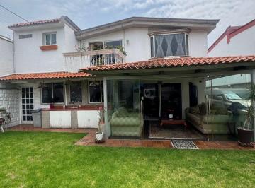 Casa de 4 habitaciones, Naucalpan de Juárez · Casa en Venta · Manzanos, San Mateonaucalpan de Juárez, Estado de México