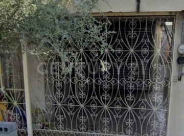 Casa · 149m² · 2 Recámaras · 1 Estacionamiento · Casa en Venta en Col. Valle del Nogalar en San Nicolas de Los Garza
