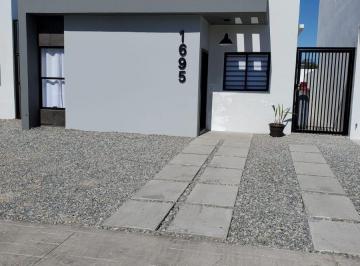 Casa de 2 habitaciones, Mexicali · Se Renta Casa Amueblada en Privada Quintas del Centro