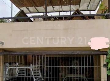 Casa · 104m² · 3 Recámaras · 2 Estacionamientos · Casa en Venta en Col. Fuentes de San Miguel en Guadalupe Nuevo Leon