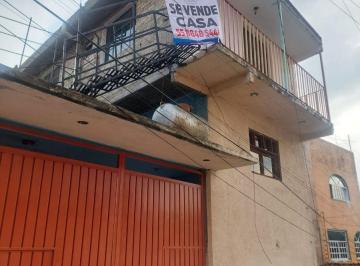 Casa de 4 habitaciones, Naucalpan de Juárez · Casa en Venta con Dos Viviendas Independientes en Los Cuartos, Naucalpan
