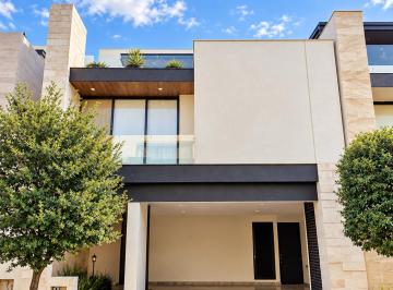 Casa de 3 habitaciones, García · Oportunidad en Venta en Península Park Living Equipada con Paneles