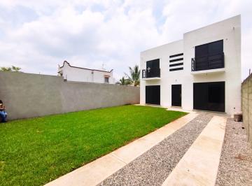 Casa de 4 habitaciones, Cuernavaca · Casa Nueva con Jardín, 3 Recámaras y Estudio en Ahuatepec, Cuernavaca