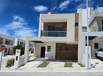 a70eab9772ab84f743b50f6aa7a469383184f5a5e573c50fb367b78cf3a04c62 · Casa en Renta Fraccionamiento Nuevo Refugio, Querétaro