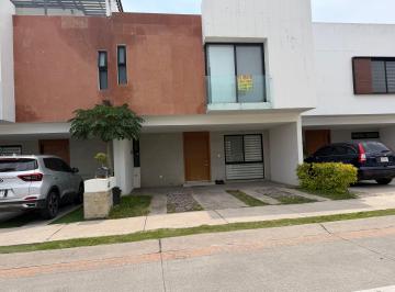 Casa en condominio de 3 habitaciones, San Pedro Tlaquepaque · Casa en Renta Oportunidad