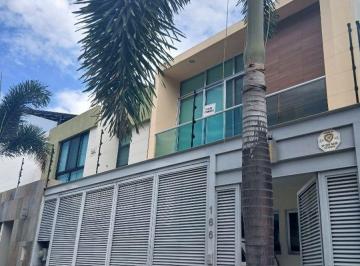 Casa uso de suelo de 3 habitaciones, Puerto Vallarta · Casa en Renta a Largo Plazo en Residencial Montessori