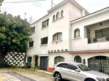 Casa de 4 habitaciones, Miguel Hidalgo · Polanco (Seneca), Casa en Condominio Horizontal Cerrado, 4 Recámaras, 3 Baños, Área de T. V.