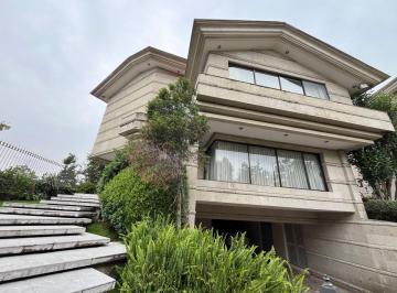 Casa de 4 habitaciones, Miguel Hidalgo · Casa en Renta con Seguridad