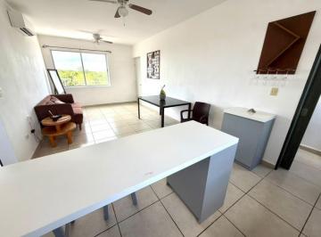 Departamento · 72m² · 2 Recámaras · 2 Estacionamientos · Vendo Departamento de 2 Rec 3er Nivel Amueblado Frente Jade Residencial