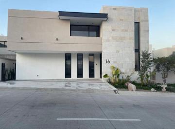 Casa de 3 habitaciones, León · Casa en Venta en Lomas del Molino III