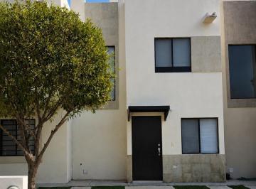 Casa en condominio · 71m² · 2 Recámaras · 2 Estacionamientos · Casa en Venta | Rinconada Cabernet Rincones del Marqués, Querétaro $1,725,000 Mxn - (4)