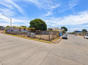Casa · 145m² · 2 Recámaras · 5 Estacionamientos · Casa con Terreno de 515 m² en Rosarito | Amplio Espacio y Gran Potencial de Inversión - (4)