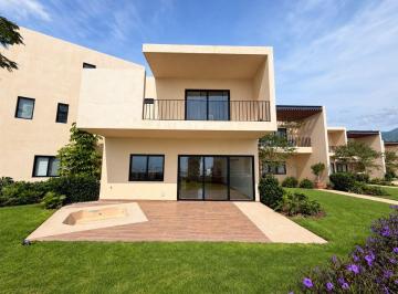 Casa de 3 habitaciones, Chapala · Casa en Venta en Chapala