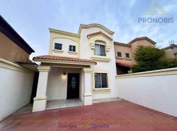 Casa de 3 habitaciones, Mexicali · Casa en Venta en Montecarlo 3