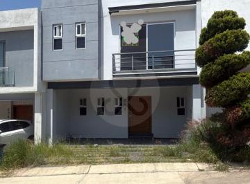 4108340e-688b-40fb-bf7f-b6480b68d552.jpg · Casa en Renta en Fraccionamiento Valle Imperial