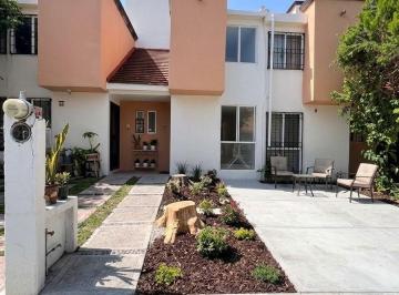 Casa en condominio de 2 habitaciones, Xochitepec · Casa en Venta en Paseos de Xochitepec