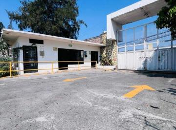 Bodega comercial de 4 habitaciones, Cuautla · Bodega en Renta Sobre Carretera Principal