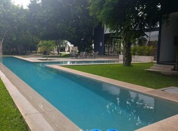 Casa en condominio de 4 habitaciones, Mérida · Residencia Semiamueblada en Privada Amidanah con Paneles Solares