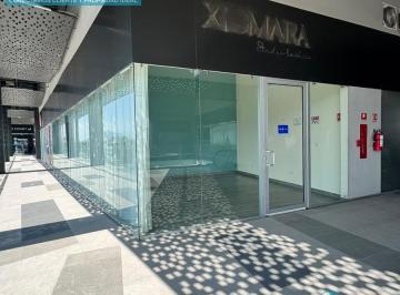 Local comercial · 92m² · Local en Punta Cero, Renta