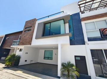 Casa de 3 habitaciones, San Pedro Cholula · Venta de Casa Zona Plaza San Diego, San Pedro Cholula