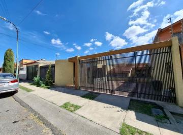 Casa de 3 habitaciones, Atizapán de Zaragoza · Casa en Renta en Privada Las Alamedas, Atizapán