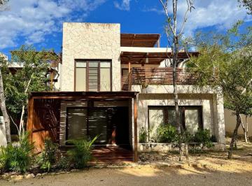 Casa en condominio de 3 habitaciones, Tulum · Villa de Lujo, Excelente Opción Para Vivir o Inversión!