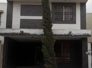 Casa de 4 habitaciones, Apodaca · Casa en Venta Triana Palmas Apodaca N. L. Zona Centro de Apodaca