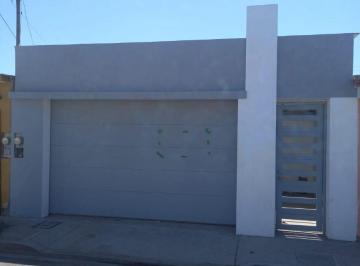 Casa de 3 habitaciones, Mexicali · Se Vende Cómoda Casa de un Piso Ubicada en Villas del Palmar, a 1 Cuadra de Calle Novena y 3 de Uvm.