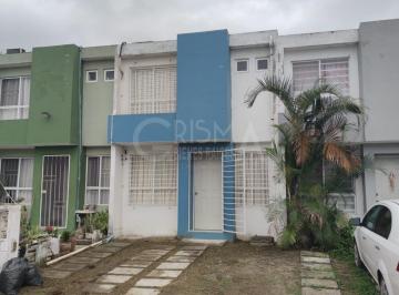 Casa · 82m² · 3 Recámaras · 1 Estacionamiento · Casa en Venta en Fraccionamiento Cabo Rojo