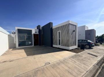 21b49d0848192d07f088f4204de627d4578ab7d15821fd31654fb0928ff34810 · Casa en Venta en Veracruz de un Nivel Fracc. Lomas de La Rioja