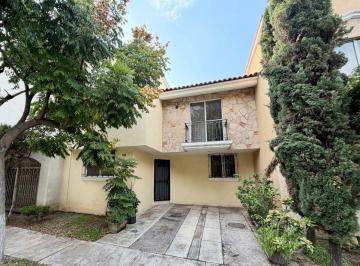 Casa en condominio de 4 habitaciones, Zapopan · Casa en Venta en Residencial Santa Fe | Frente a Parque | Junto Al Itea