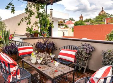 Casa de 2 habitaciones, San Miguel de Allende · Casa Amueblada, de Dos Niveles y Terraza con Vista Panorámica. a 5 Minutos del Jardín Principal