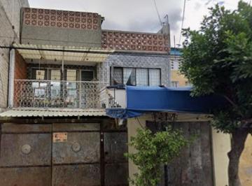 Casa de 4 habitaciones, Nezahualcóyotl · Casa en Venta Nezahualcoyotl Col Metropolitana