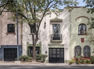 Casa · 329m² · 4 Recámaras · 2 Estacionamientos · Casa en Venta en La Condesa, Cuauhtemoc, Ciudad de México