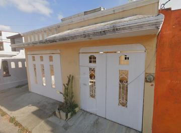 Casa de 5 habitaciones, Salina Cruz · Casa en Salina Cruz, Oaxaca. ¡Súper Precio!
