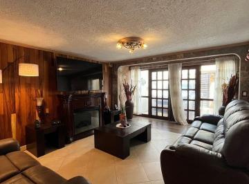 e4fe3c6d5d91aed9fc63a45acd0739fe2a876ba8b5946c5eb695930fe9807675 · Casa Amplia en Venta en Villa de Las Flores, Coacalco 1a. Sección.