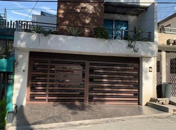 d21bc67c57de6ab28406269d263afdd265eb3cdb231df95fb4348a61178372df · Casa Remodelada en Venta en Parque Residencial Coacalco