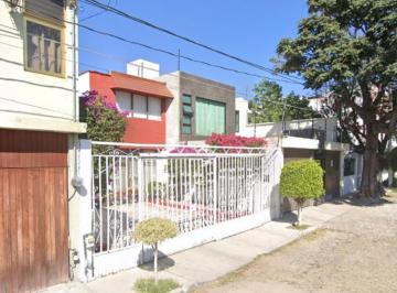Casa de 3 habitaciones, Querétaro · Casa en Venta Carretas, Santiago de Querétaro