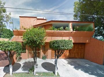 Casa de 5 habitaciones, Oaxaca de Juárez · Casa en Oaxaca de Juárez, Oaxaca. ¡Súper Precio!