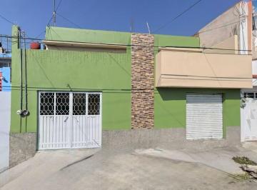 Casa de 3 habitaciones, La Paz · Casa en Venta en Los Reyes Acaquilpan, Edo. Méx.
