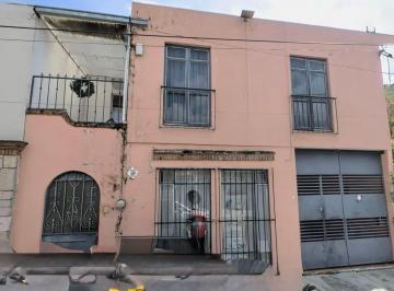 Casa de 3 habitaciones, Morelia · Casa en Venta en Morelia, Michoacán.