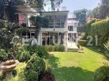Casa · 496m² · 4 Recámaras · 3 Estacionamientos · Casa en Venta en Romero de Terreros, Coyoacán, Cdmx.