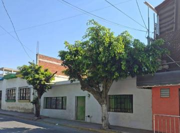 Casa de 3 habitaciones, Cuautla · Casa Para Remodelar de 247 m² con 3 Recámaras en Venta en El Centro de Cuautla Morelos