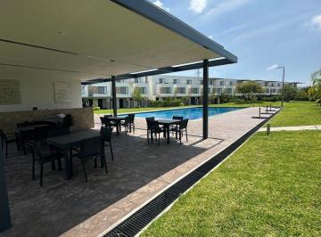 Departamento de 3 habitaciones, Xochitepec · Hermosa Casa en Esquina con Patio Privado de 96 m²