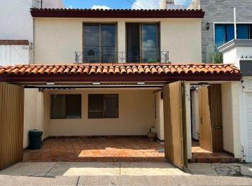 59d19ccee53cd87edc05b9722770135f085314e68b6063f85a9123f994de520a · Casa en Renta en Chapalita Las Fuentes, Zapopan