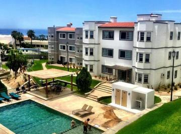 Departamento de 2 habitaciones, Los Cabos · Departamento en Residencial Privado Alberca Jardines Amueblado Techos Altos a 15 Minutos de La Playa