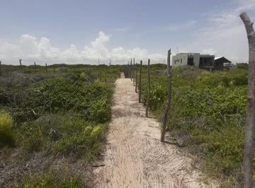 Terreno industrial , Hunucmá · Terreno en Venta 1era Fila Sisal | Cra |