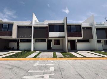 Casa · 175m² · 3 Recámaras · 2 Estacionamientos · Casa en Renta Arbore Residencial