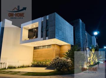 Casa · 278m² · 3 Recámaras · 3 Estacionamientos · Casa en Soles Residencial